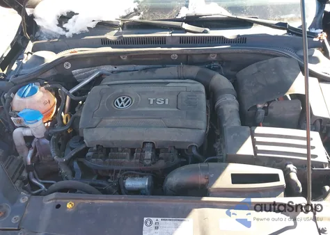 2016 Volkswagen Jetta 1.8T Sport z USA, uszkodzony, nr VIN 3VWD17AJ3GM233020